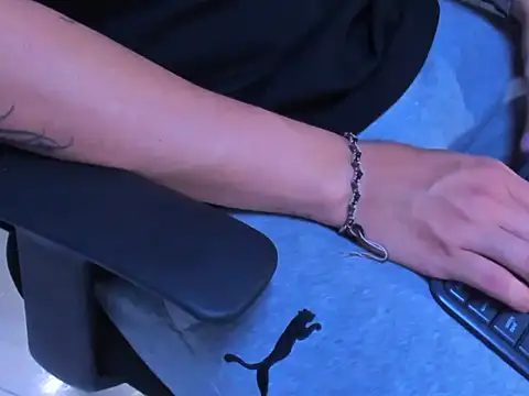 Tobias Vega online show from March 11, 2026, 11:10 pm