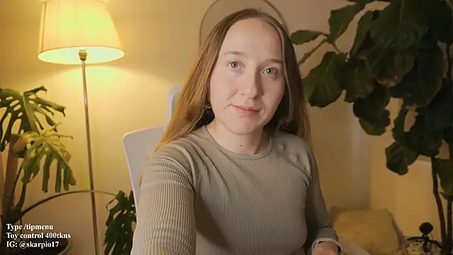 Scarlett NoirMuse online show from March 6, 2026, 9:10 pm