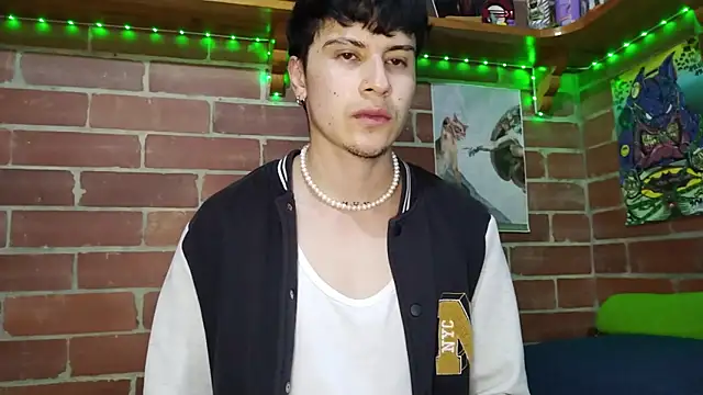 PaulDamico online show from April 15, 2026, 11:49 am