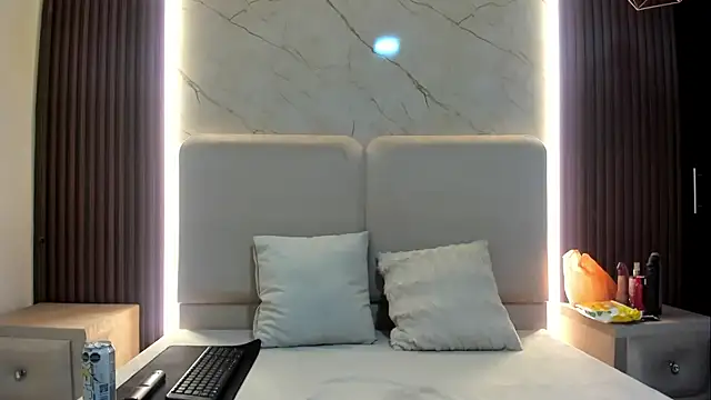 PalomaAguilarx69 online show from February 13, 2026, 1:16 am