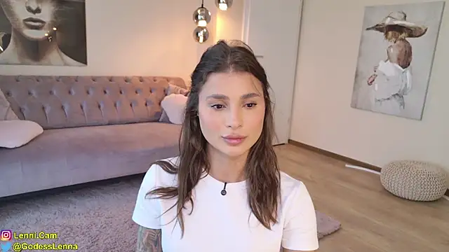 Snapshot of Lenna_Godess chatting on February 27, 2026, 6:35 am Lenna Godess online show from February 27, 2026, 6:35 am