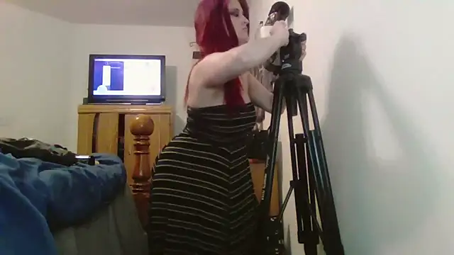 Snapshot of BusyB1983 chatting on February 22, 2026, 4:37 am BusyB1983 online show from February 22, 2026, 4:37 am