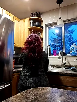 BusyB1983 online show from March 10, 2026, 11:42 pm