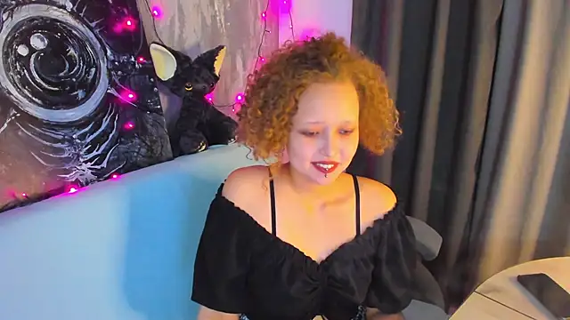 Snapshot of Senya_Sol chatting on April 22, 2026, 10:16 pm Senya Sol online show from April 22, 2026, 10:16 pm