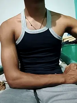 Snapshot of its_rising_star chatting on March 26, 2026, 6:39 pm its rising star online show from March 26, 2026, 6:39 pm