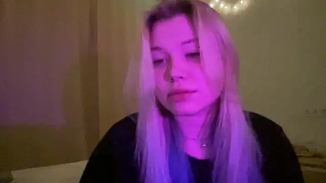 Lulu Di online show from March 7, 2026, 7:08 pm