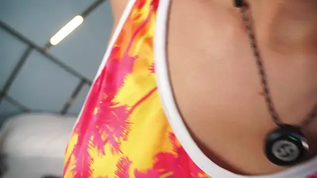 karol sm online show from April 7, 2026, 3:08 am