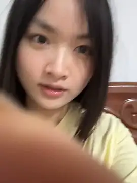 Snapshot of miaomiaou_ chatting on April 24, 2026, 5:15 pm miaomiaou online show from April 24, 2026, 5:15 pm
