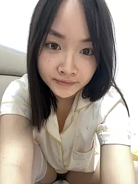 Snapshot of miaomiaou_ chatting on May 8, 2026, 8:45 pm miaomiaou online show from May 8, 2026, 8:45 pm