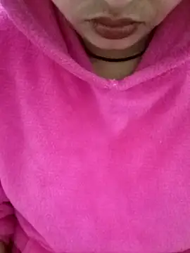 Hot Fiza0 online show from February 6, 2026, 5:14 am