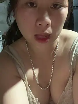 patry33 online show from June 15, 2026, 1:28 am