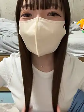 Hazuki 45 online show from March 4, 2026, 6:32 am