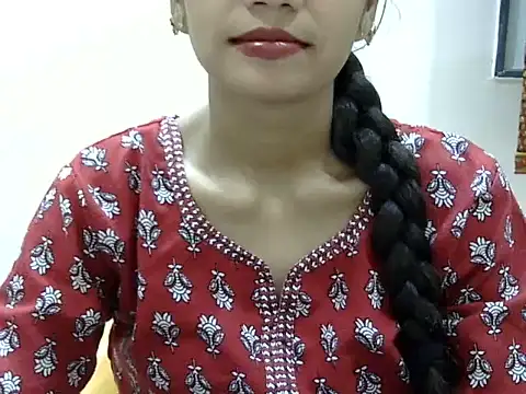 Kulsum S online show from June 1, 2026, 1:11 pm