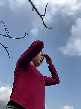 Lyn-be99 online show from February 26, 2026, 3:50 am