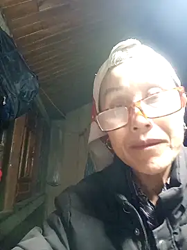 Snapshot of yoyosexy11 chatting on February 25, 2026, 1:11 pm yoyosexy11 online show from February 25, 2026, 1:11 pm