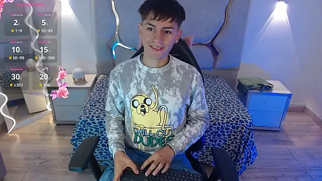 EVAN TAY online show from February 2, 2026, 3:05 am