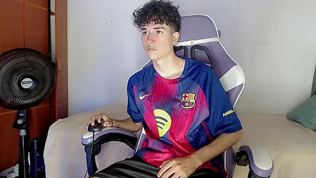 Johnny cagee  online show from February 26, 2026, 11:49 pm