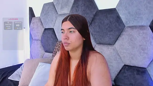 DulceJones online show from February 5, 2026, 8:37 pm