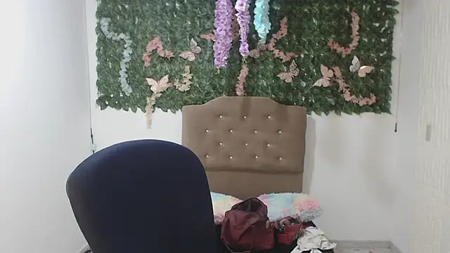 Snapshot of adara_cute_69 chatting on February 26, 2026, 5:02 pm adara cute 69 online show from February 26, 2026, 5:02 pm