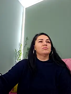 VickyVice online show from February 5, 2026, 5:31 pm