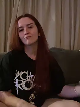 Snapshot of PoppySlut6999 chatting on February 9, 2026, 8:51 pm PoppySlut6999 online show from February 9, 2026, 8:51 pm