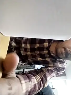 Snapshot of manishk0 chatting on February 5, 2026, 8:26 pm manishk0 online show from February 5, 2026, 8:26 pm