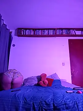 NicoOlivia online show from February 24, 2026, 4:46 am