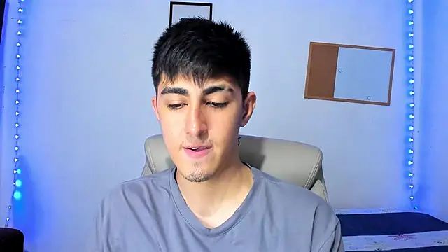 babyted272 online show from April 14, 2026, 11:21 pm