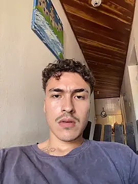 vanilla Kush online show from May 17, 2026, 7:25 pm