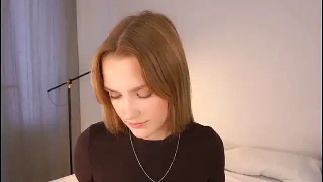 Snapshot of HellenSpelly chatting on February 15, 2026, 10:30 pm HellenSpelly online show from February 15, 2026, 10:30 pm