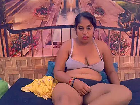 IndianDiva27 online show from February 3, 2026, 6:22 am