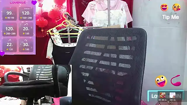 Snapshot of song_ngan chatting on February 3, 2026, 3:04 am song ngan online show from February 3, 2026, 3:04 am