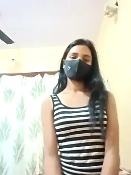 Snapshot of Mahira-- chatting on February 25, 2026, 4:23 am Mahira-- online show from February 25, 2026, 4:23 am