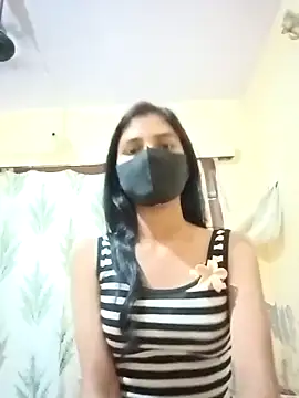 Snapshot of Mahira-- chatting on March 12, 2026, 8:29 am Mahira-- online show from March 12, 2026, 8:29 am