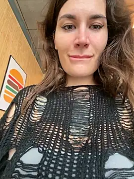 Snapshot of TattooGirlAlia chatting on October 23, 2025, 7:29 am TattooGirlAlia online show from October 23, 2025, 7:29 am