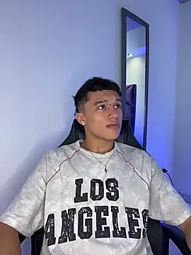 Dominik Souza online show from April 2, 2026, 7:53 pm