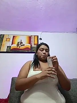 Snapshot of angela_sex_x chatting on August 4, 2026, 4:06 am angela sex x online show from August 4, 2026, 4:06 am