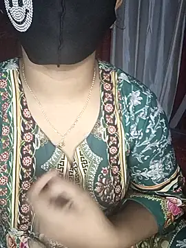 Snapshot of Ms-Nusrat chatting on February 9, 2026, 5:44 pm Ms-Nusrat online show from February 9, 2026, 5:44 pm