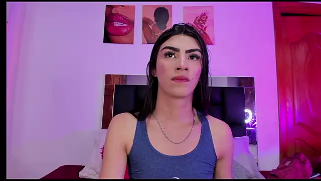 Isabella Moon9 online show from February 5, 2026, 11:17 am