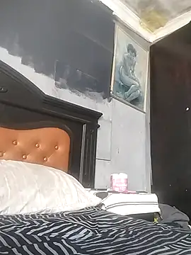 Snapshot of candy1625 chatting on February 8, 2026, 8:12 am candy1625 online show from February 8, 2026, 8:12 am