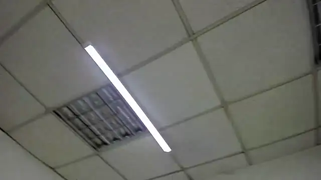 ZayraStorm online show from June 4, 2026, 2:44 pm