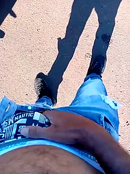 negrim10 online show from March 27, 2026, 12:39 pm