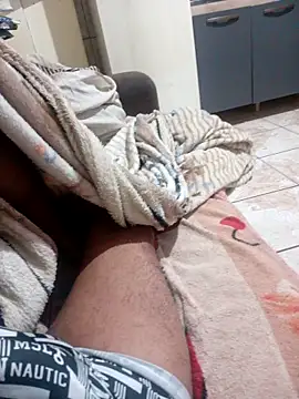 Snapshot of negrim10 chatting on February 3, 2026, 2:53 am negrim10 online show from February 3, 2026, 2:53 am