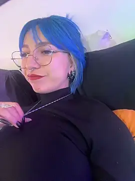 lilith rr online show from February 27, 2026, 4:01 am