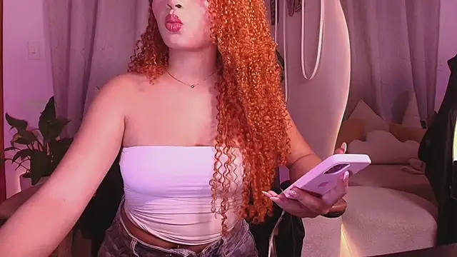 Snapshot of _lindapynk_ chatting on February 17, 2026, 1:36 am lindapynk online show from February 17, 2026, 1:36 am