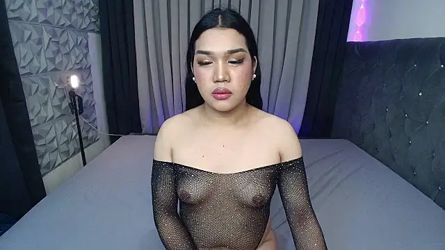 Avery West online show from March 16, 2026, 11:51 pm