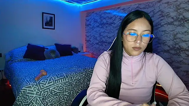 Camila IRoose online show from February 27, 2026, 10:09 pm