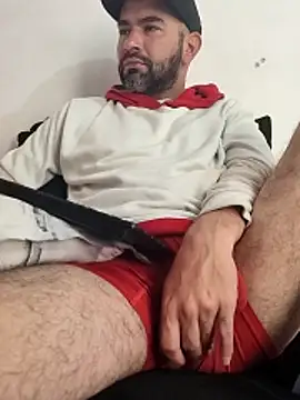 hairyandbigmann online show from March 13, 2026, 7:19 pm