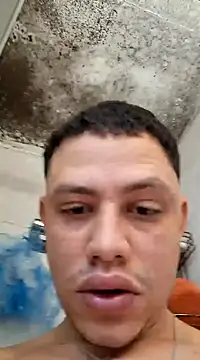 Snapshot of Zarc_Jhonson chatting on January 25, 2025, 10:19 am Zarc Jhonson online show from January 25, 2025, 10:19 am