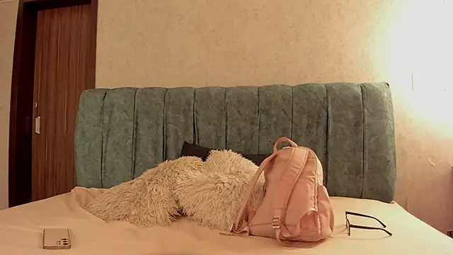 Snapshot of Aleera_Walton chatting on February 26, 2026, 7:58 pm Aleera Walton online show from February 26, 2026, 7:58 pm